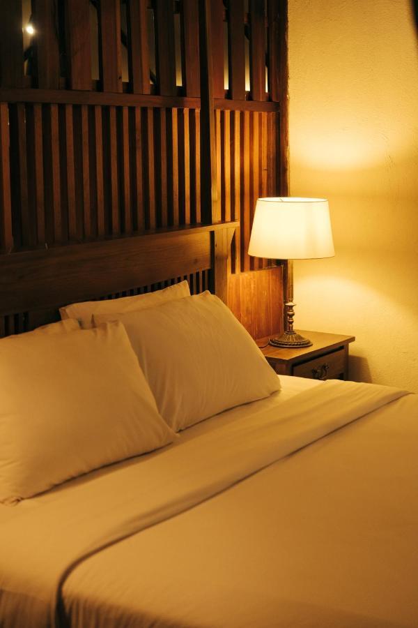 Chompor Lanna Hotel Chiang Mai Exterior photo